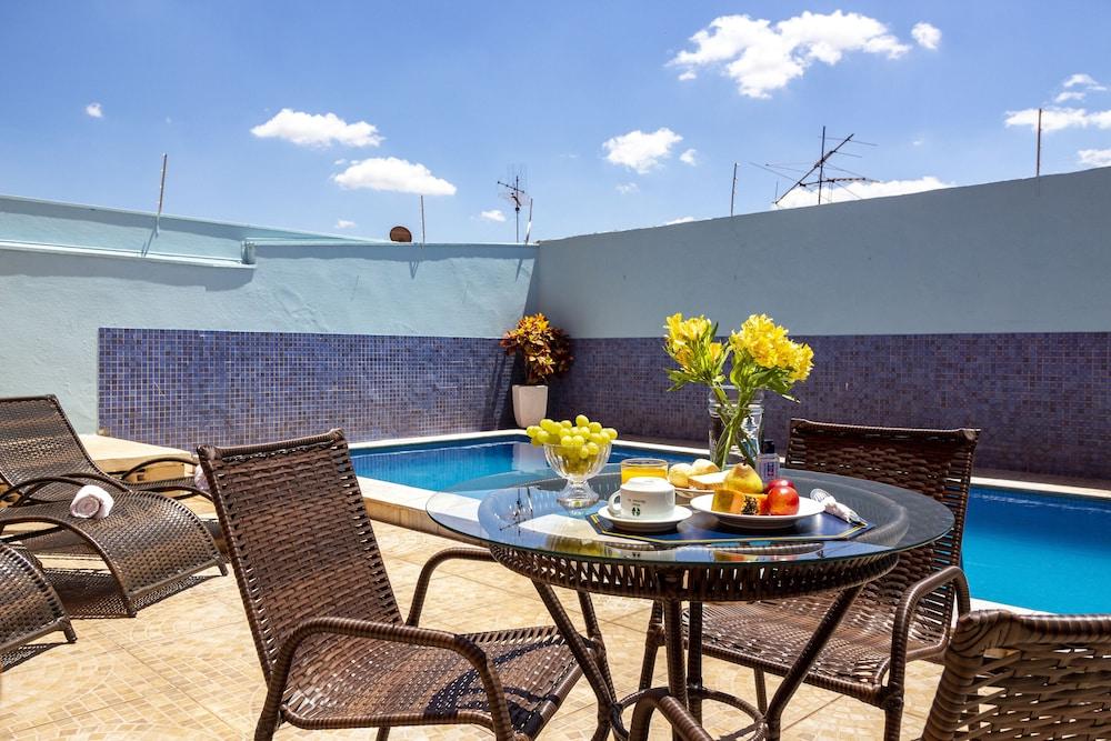 Hotel Dan Inn Barretos By Nacional Inn Esterno foto