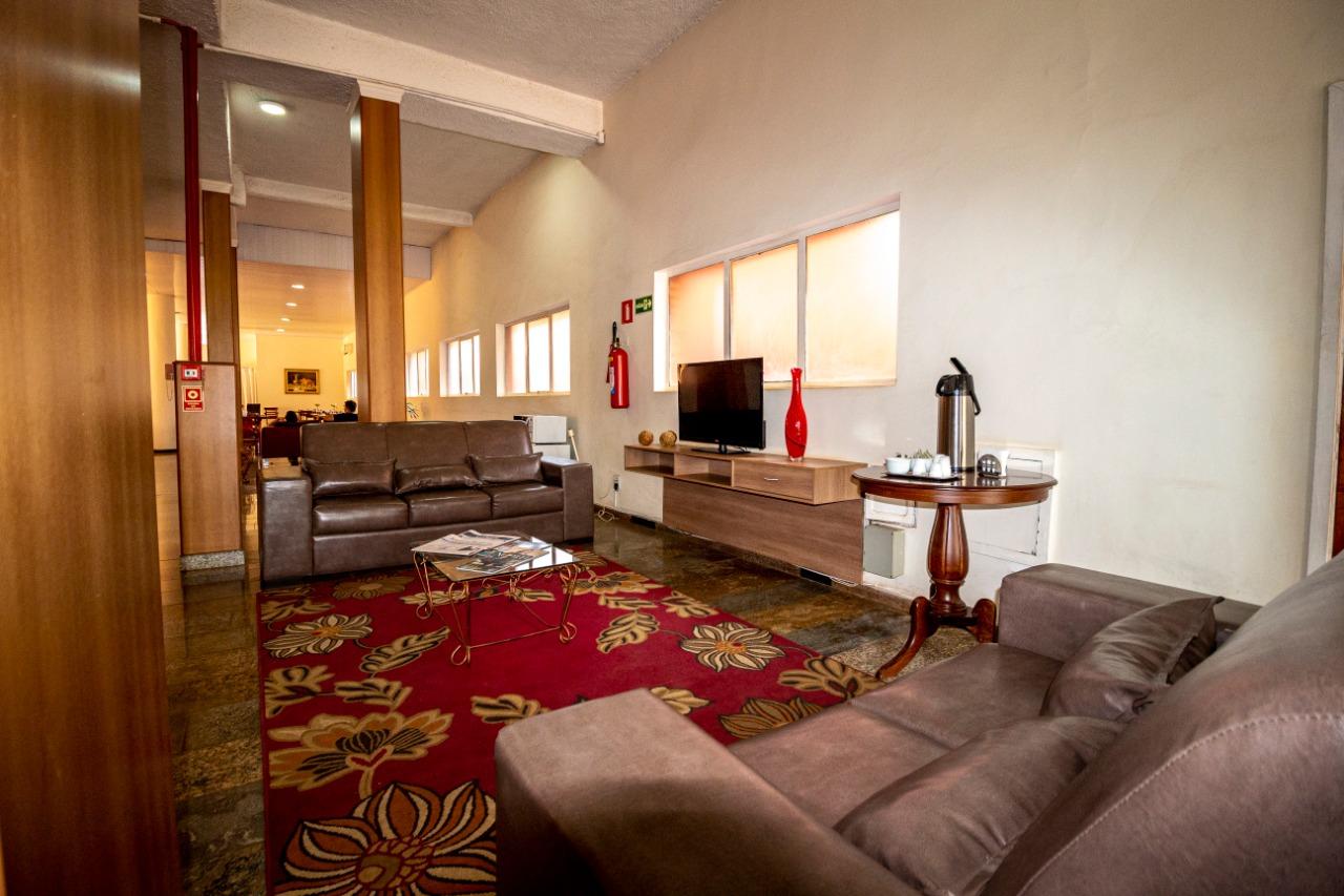 Hotel Dan Inn Barretos By Nacional Inn Esterno foto